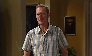 Max Hoyland in Neighbours Episode 4767