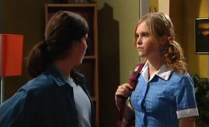 Kayla Thomas, Janae Timmins in Neighbours Episode 4767