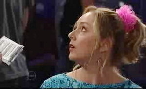 Janelle Timmins in Neighbours Episode 