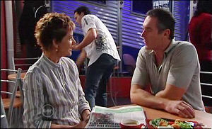 Susan Kennedy, Karl Kennedy in Neighbours Episode 4777