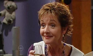 Susan Kennedy in Neighbours Episode 4780