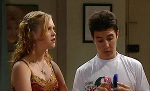 Janae Timmins, Stingray Timmins in Neighbours Episode 