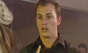 Stuart Parker in Neighbours Episode 4780