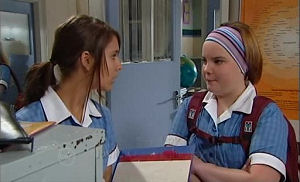 Rachel Kinski, Bree Timmins in Neighbours Episode 