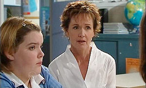 Bree Timmins, Susan Kennedy in Neighbours Episode 4790