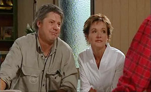 Joe Mangel, Susan Kennedy in Neighbours Episode 