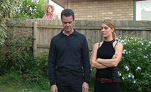 Izzy Hoyland, Joe Mangel, Paul Robinson in Neighbours Episode 4793