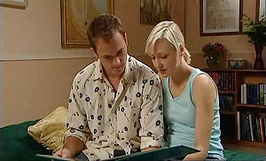 Stuart Parker, Sindi Watts in Neighbours Episode 4794