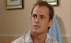 Stuart Parker in Neighbours Episode 