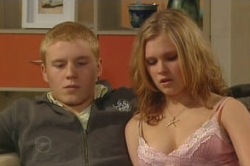 Boyd Hoyland, Janae Timmins in Neighbours Episode 