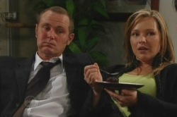 Max Hoyland, Steph Scully in Neighbours Episode 4855