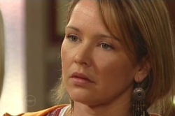 Steph Scully in Neighbours Episode 4856