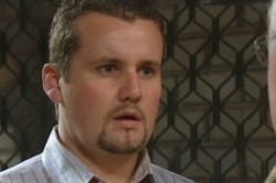 Toadie Rebecchi in Neighbours Episode 