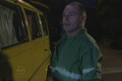 Kim Timmins in Neighbours Episode 