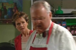 Harold Bishop, Susan Kennedy in Neighbours Episode 4877