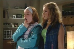 Bree Timmins, Janae Timmins in Neighbours Episode 