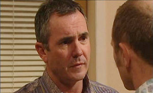 Karl Kennedy, Max Hoyland in Neighbours Episode 