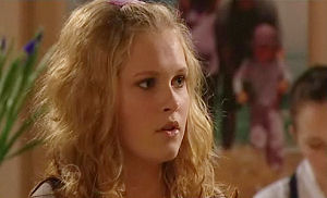 Janae Timmins in Neighbours Episode 