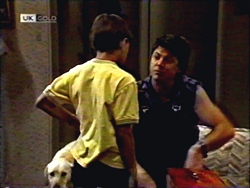 Bouncer, Toby Mangel, Joe Mangel in Neighbours Episode 1406