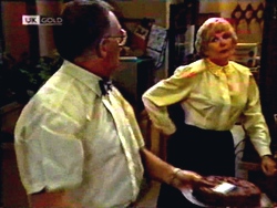 Harold Bishop, Madge Bishop in Neighbours Episode 1410