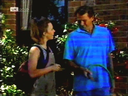 Gemma Ramsay, Doug Willis in Neighbours Episode 