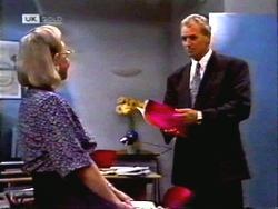 Helen Daniels, Jim Robinson in Neighbours Episode 