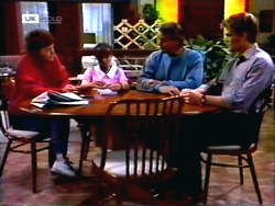 Pam Willis, Cody Willis, Doug Willis, Adam Willis in Neighbours Episode 