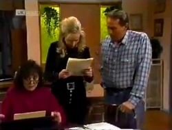 Pam Willis, Annalise Hartman, Doug Willis in Neighbours Episode 