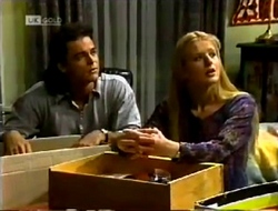 Wayne Duncan, Phoebe Bright in Neighbours Episode 2003