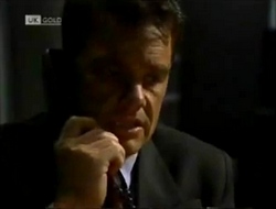 Paul Robinson in Neighbours Episode 2004
