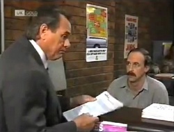 Doug Willis, CES Attendant No.1 in Neighbours Episode 