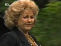 Cheryl Stark in Neighbours Episode 