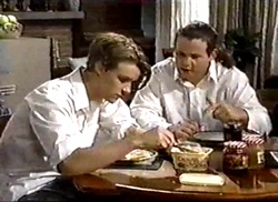 Billy Kennedy, Toadie Rebecchi in Neighbours Episode 