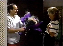 Philip Martin, Ruth Wilkinson in Neighbours Episode 2801