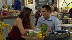 Paige Novak, Jack Callahan in Neighbours Episode 