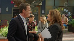 Paul Robinson, Terese Willis in Neighbours Episode 7445