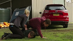 Ellen Crabb, Ari Philcox, Mark Brennan in Neighbours Episode 7447