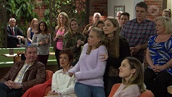 Karl Kennedy, Susan Kennedy, Xanthe Canning, Piper Willis, Sonya Rebecchi, Gary Canning, Sheila Canning in Neighbours Episode 