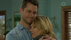 Mark Brennan, Steph Scully in Neighbours Episode 7456