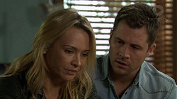 Steph Scully, Mark Brennan in Neighbours Episode 