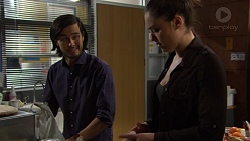 David Tanaka, Paige Novak in Neighbours Episode 