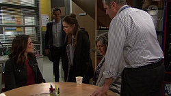 Paige Novak, Jack Callahan, Nikki Jackson, Rena Jackson, Karl Kennedy in Neighbours Episode 