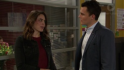 Paige Novak, Jack Callahan in Neighbours Episode 