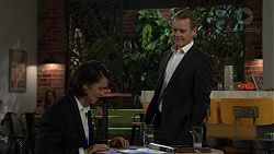 Leo Tanaka, Paul Robinson in Neighbours Episode 