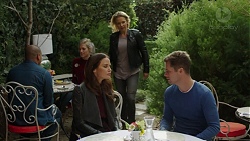 Elly Conway, Steph Scully, Mark Brennan in Neighbours Episode 7461