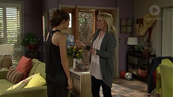 Elly Conway, Lauren Turner in Neighbours Episode 