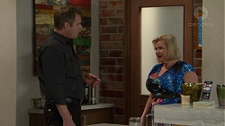 Gary Canning, Sheila Canning in Neighbours Episode 