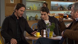 Brad Willis, Ben Kirk, Karl Kennedy in Neighbours Episode 7472