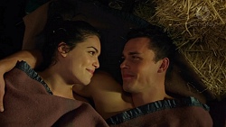 Paige Novak, Jack Callahan in Neighbours Episode 