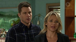 Mark Brennan, Steph Scully in Neighbours Episode 